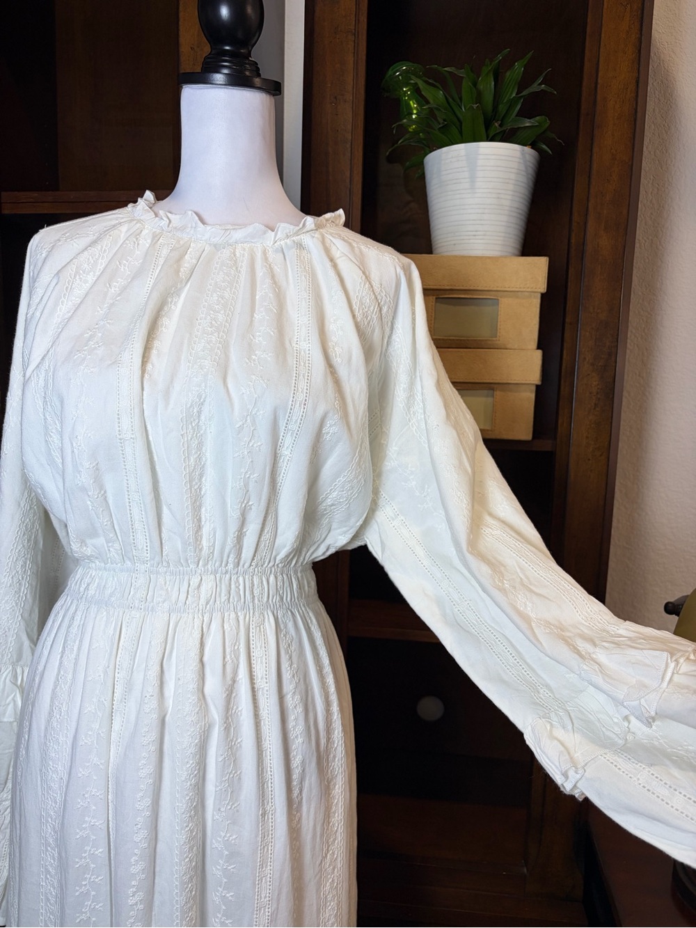 Ivy City Co White Embroidered Prairie Maxi Dress Cottagecore Victorian XXL - Picture 4 of 14